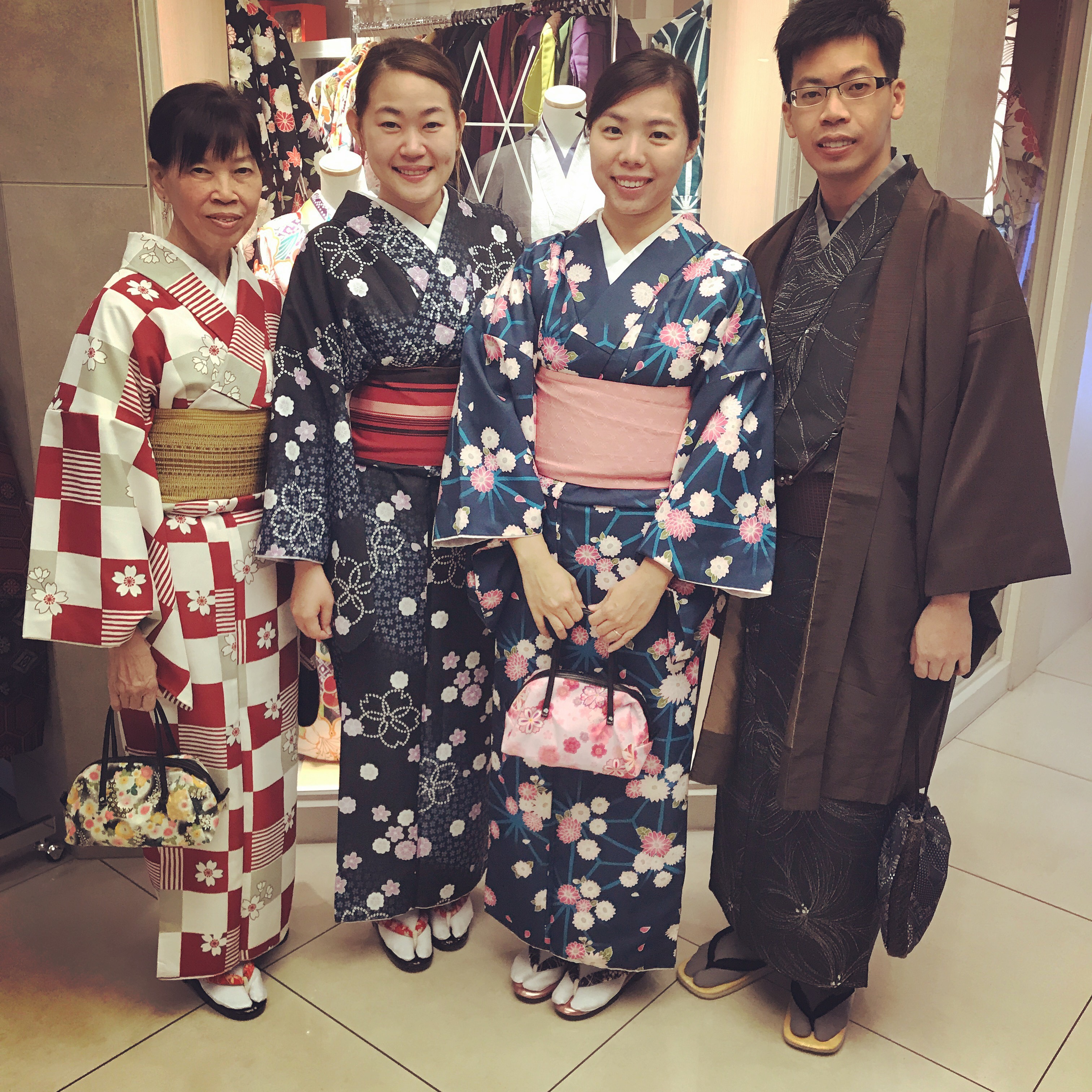 家族で着物でお出かけ♪