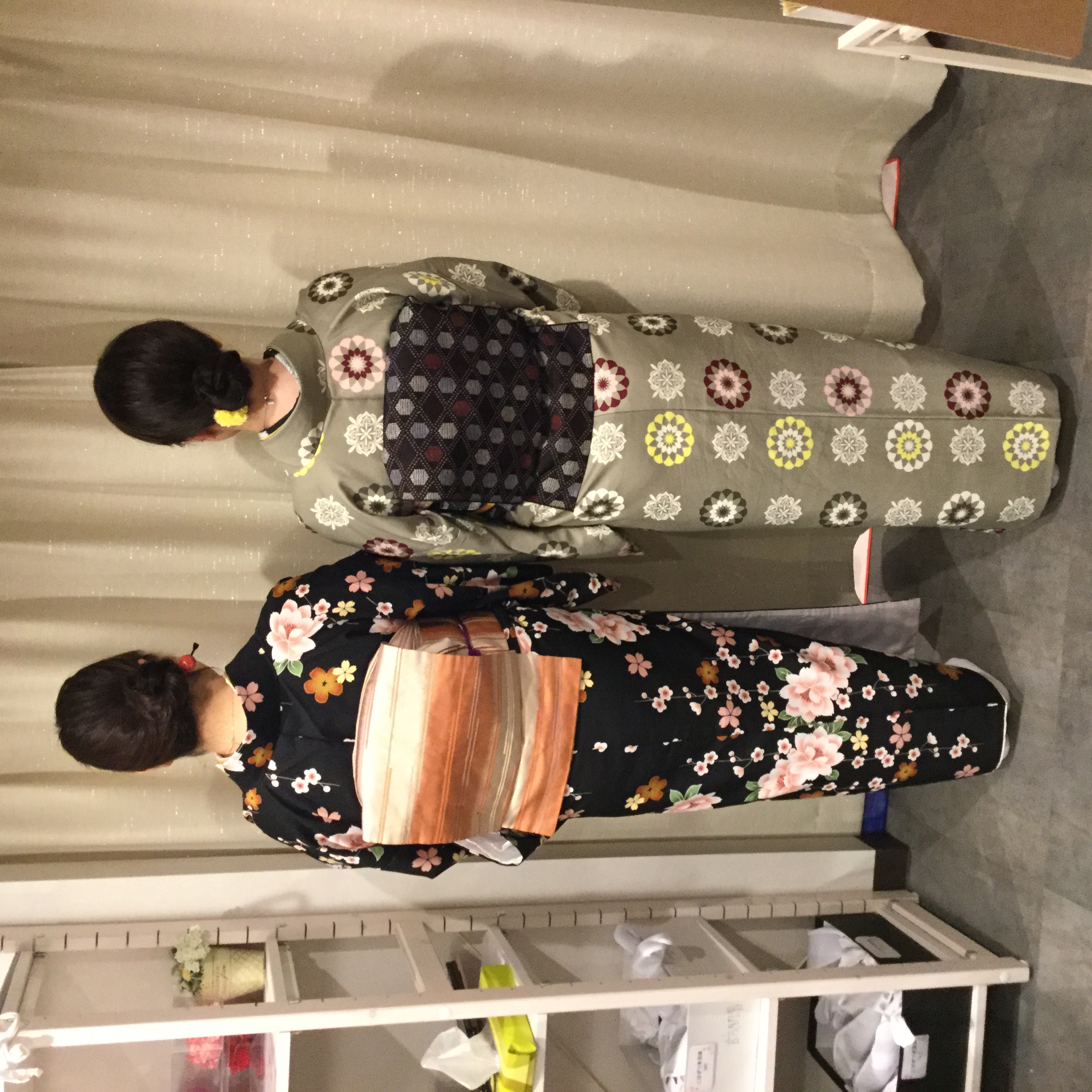 担当カラーで大人コーデ☆