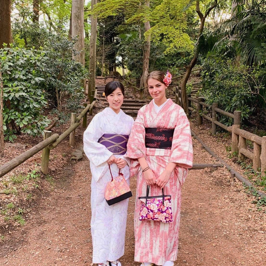 着物でお出かけ。