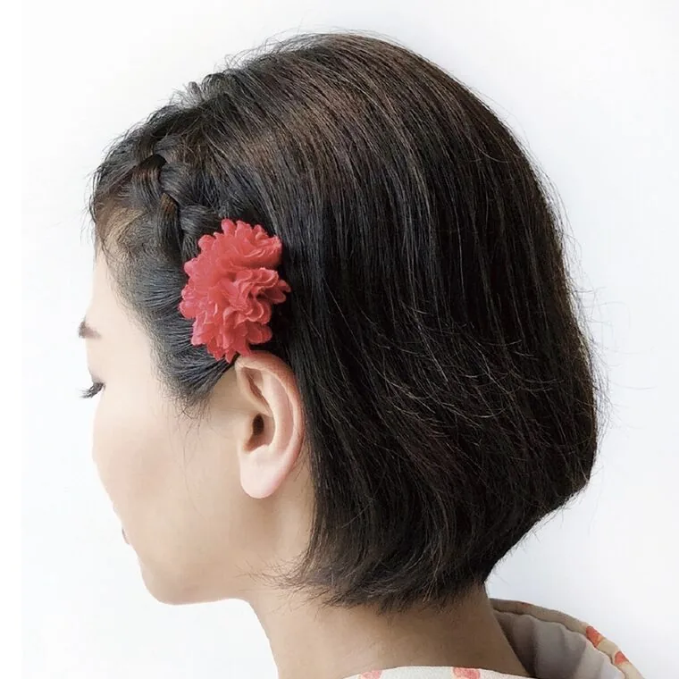 Free hair styling: Braided style (Kimono rental VASARA)